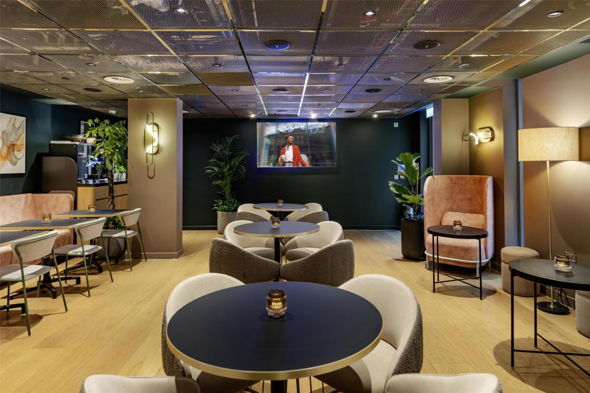 Yotel Hotel